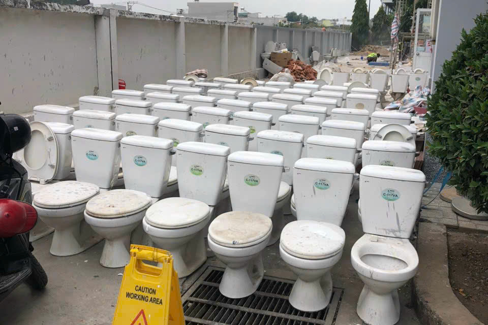 THU MUA THIẾT BỊ VỆ SINH CŨ GIÁ CAO